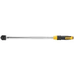 Cheie dinamometrica profesionala 1/2 inch DeWALT DWMT75462-0, forta de strangere 68-339 Nm, precizie +/- 4%, lungime 70 cm, maner cauciucat, reglaj intuitiv, cutie de transport din plastic, perfecta pentru mecanica auto