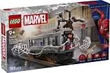 LEGO Marvel Lupta de pe acoperisul trenului dintre Omul-Paianjen si Doc Ock 76321