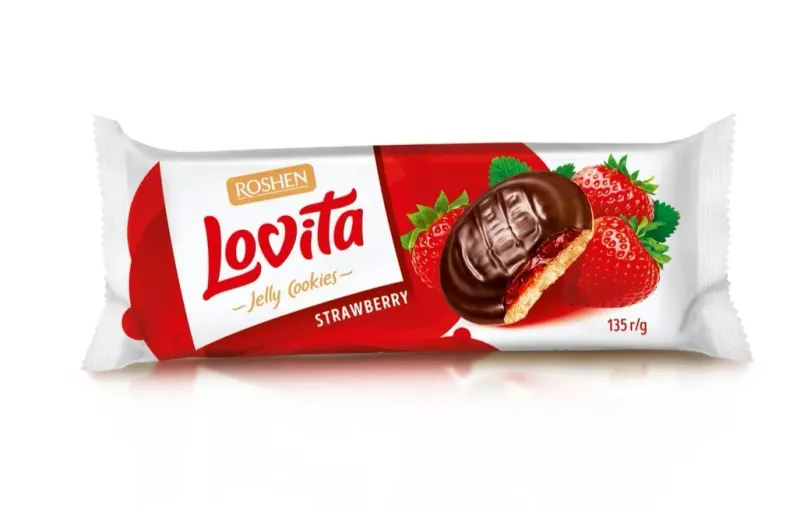 Biscuiti glazurati si umplutura de jeleu cu aroma de capsuni Lovita, 135 g