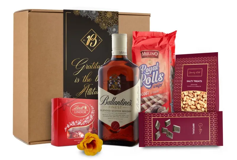 Cos pentru cadou Ballantine's Gift, whisky Ballantine's si dulciuri