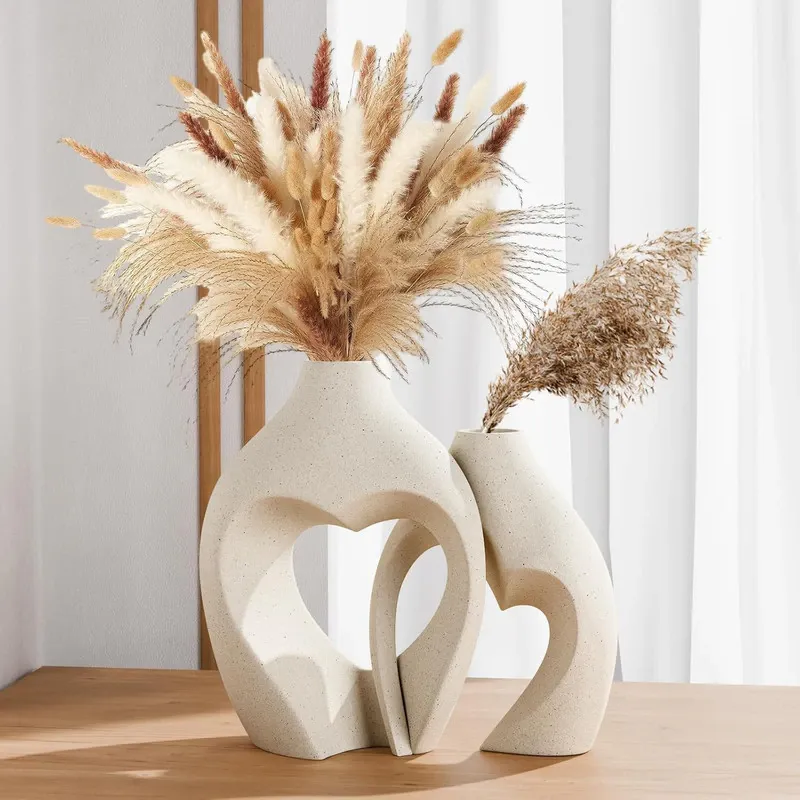 Set 2 vaze ceramice inima, crem, 21x16x4cm si 17.5x13.5x3.5cm