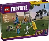 LEGO Fortnite Tabara lui Peely si Sparkplug 77075