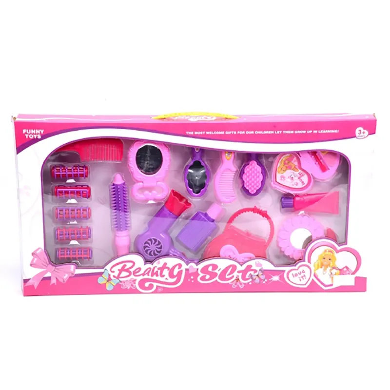 Set frumusete pentru papusa
