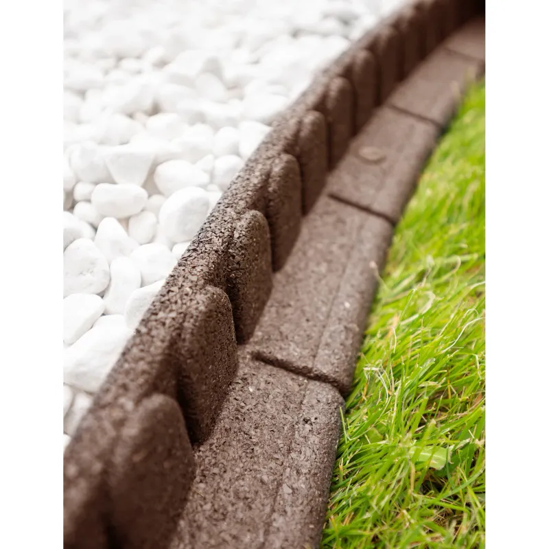 Bordura cu 4 Prinderi, Mowing, Dreapta, Cauciuc Reciclat, 120 x 8 x 7.6 cm, Rezistenta si Durabila, Ideal Pentru Amenajari Exterioare si Gradini, Usor de Montat si Intretinut, Design Functional si Eficient, Maro