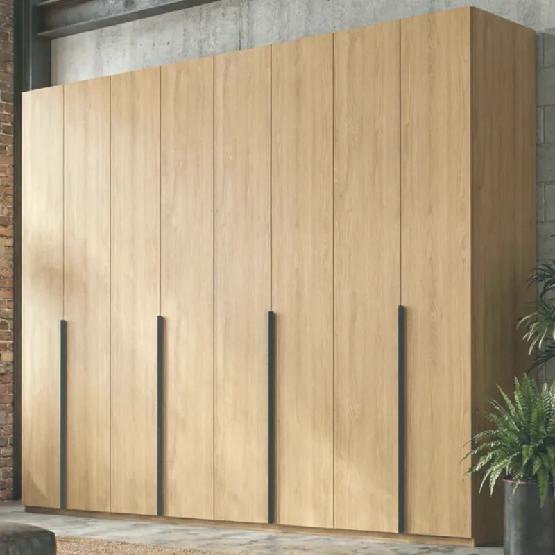 Dulap Lara Mondo 8 Usi Stejar / Negru L320 x H220 x A50 cm PAL 18mm, Amortizoare Soft-Close Hafele
