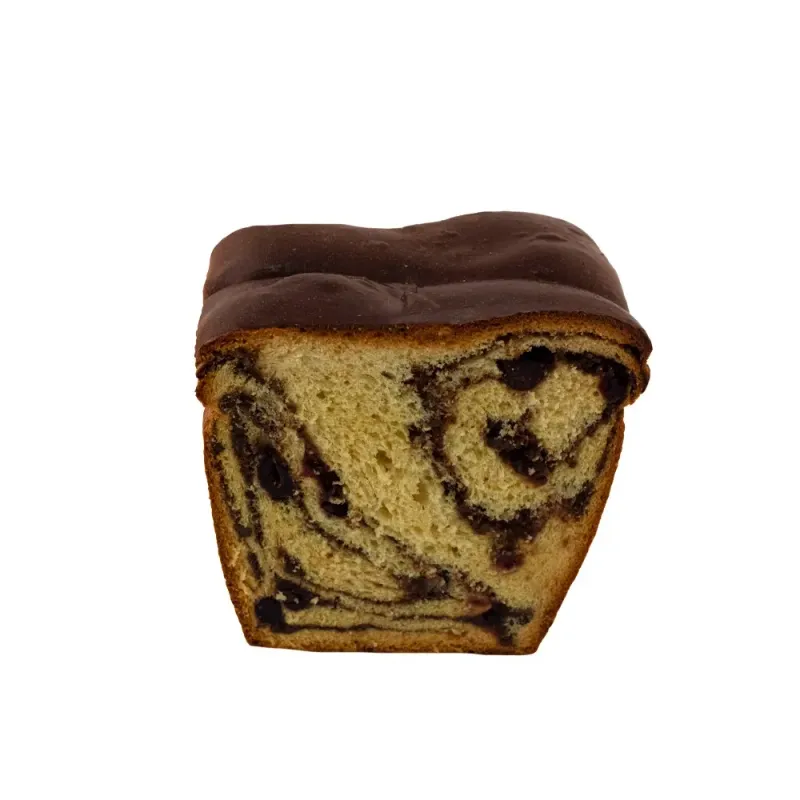 Cozonac cu nuca, cacao si amarene Auchan, 700 g