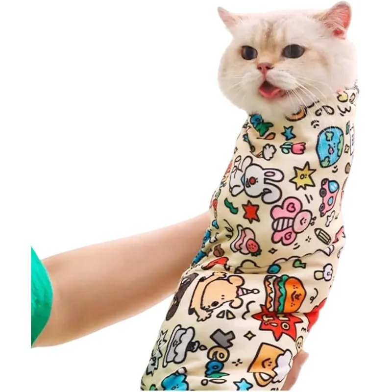 Patura autoadeziva si husa anti-zgarieturi AjieQaQ pentru ingrijirea pisicilor, Prindere sigura fara stres, ideala pentru taierea unghiilor, tratamente si ingrijire, Wrap „Burrito” pentru pisici de pana la 10 kg, 70x70 cm, Multifunctionala, Multicolor
