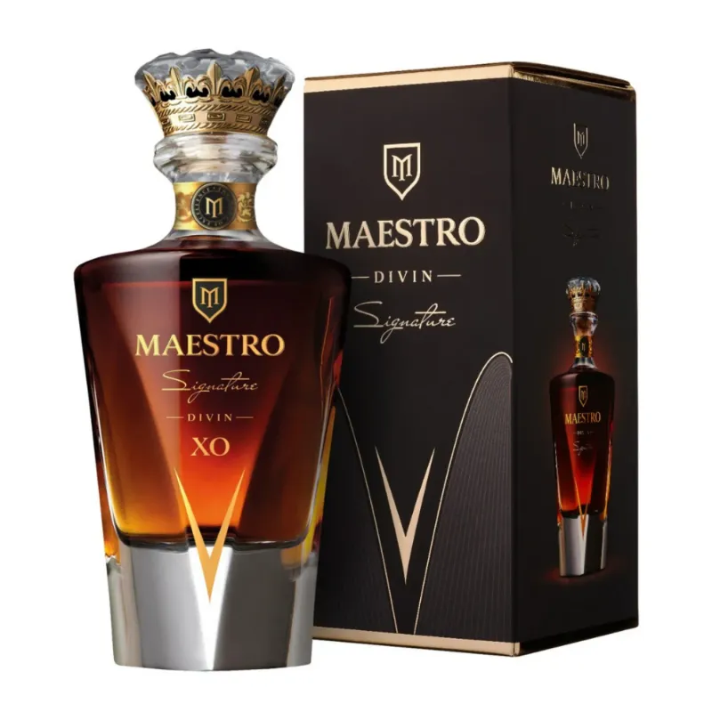 Vinars Maestro Divin Signature 7 ani, 0.7 l + cutie